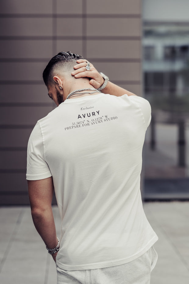 AVR06 AVURY MIDNIGHT EDITION T SHIRT